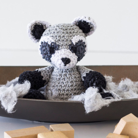 Kit de Amigurumi - Mapache Ricky - Hoooked