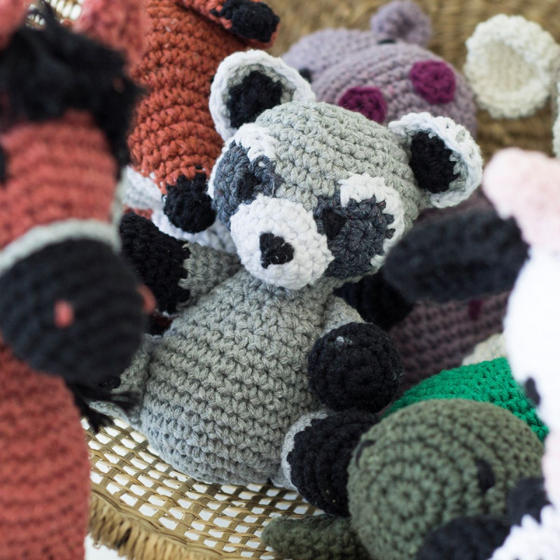 Kit de Amigurumi - Mapache Ricky - Hoooked